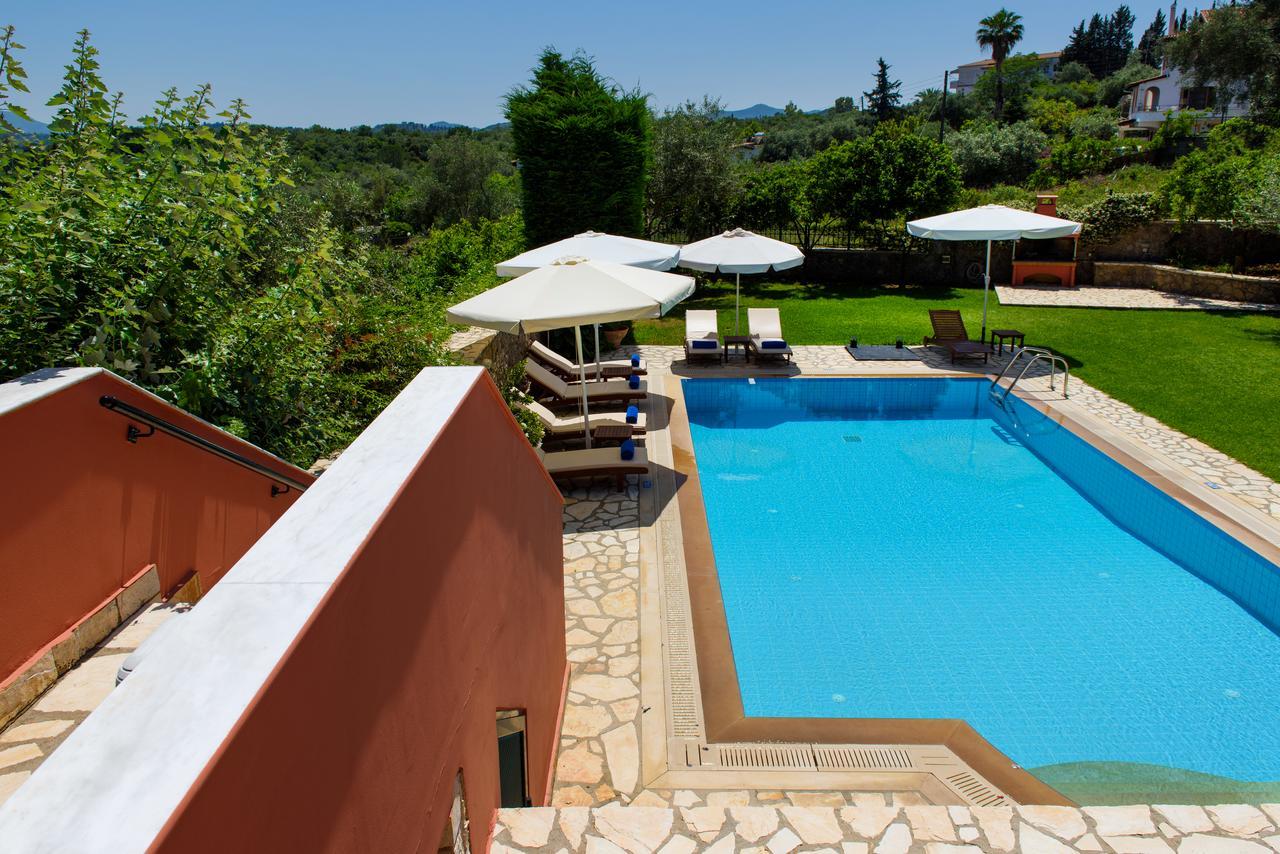 Tesori * Dassia (Corfu)